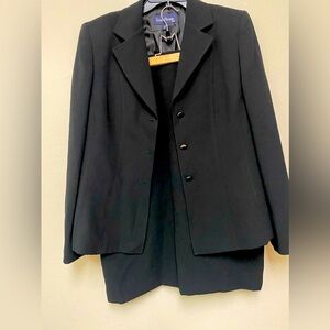 Evan-Picone 2pc skirt suit